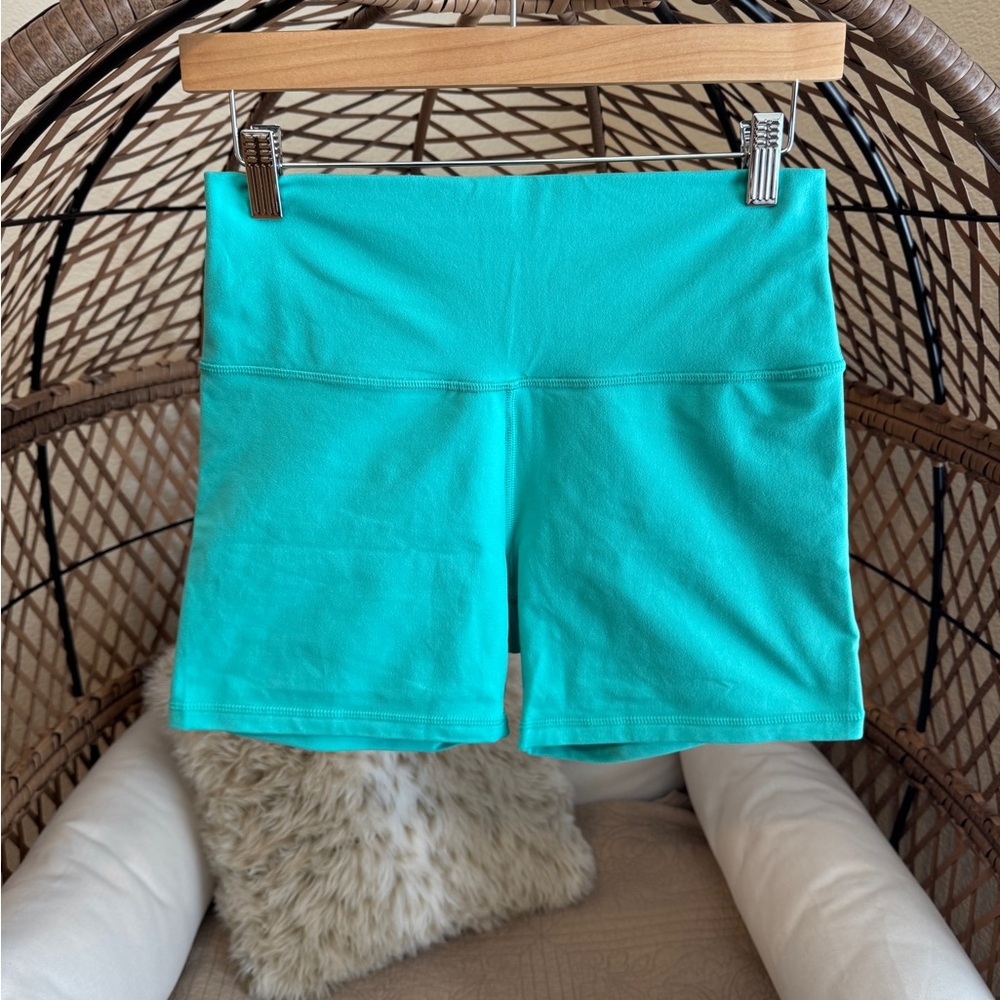 🤍 Aerie Offline The Hugger 5in Bike Shorts Teal Large